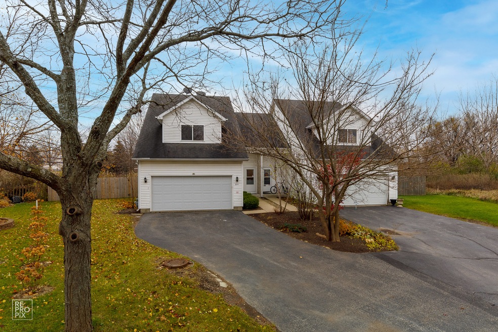 891 Tralee Ct, Gurnee, IL 60031 - photo 1