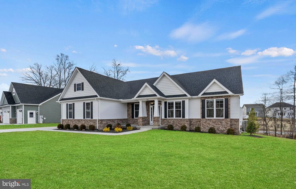 307 Summerfield Dr, Winchester, VA 22602 - photo 1