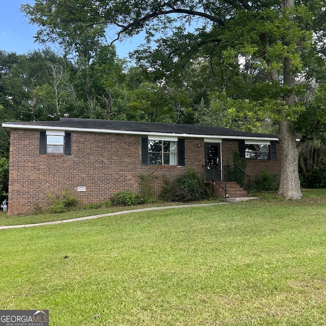 282 S Pine Hill Rd, Griffin, GA 30224 - photo 1