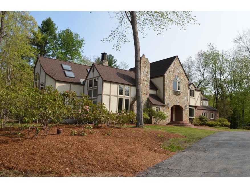 62 Sandy Pond Pkwy, Bedford, NH 03110 - photo 1