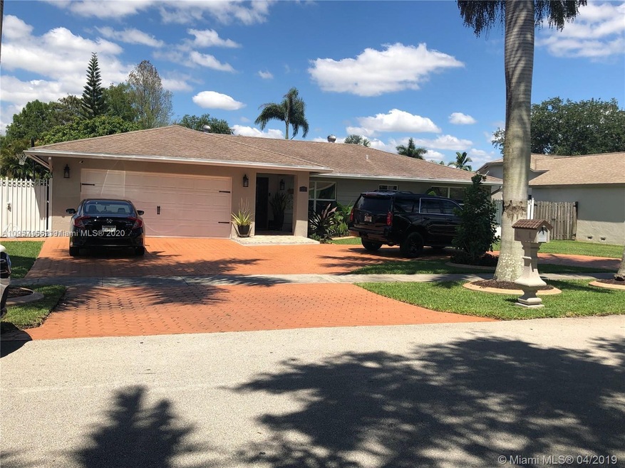 1221 SW 127th Terrace, Davie, FL 33325 - photo 1