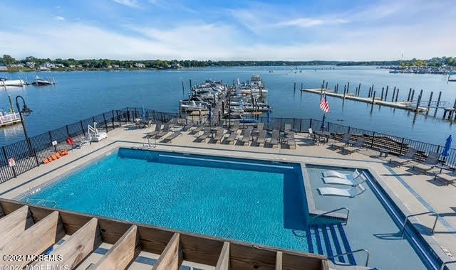 Riverview Towers unit 10f, Red Bank, NJ 07701 - photo 1