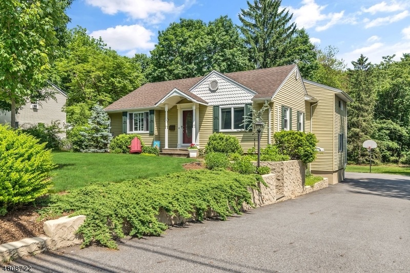 230 S Central Ave, Ramsey, NJ 07446 - photo 1