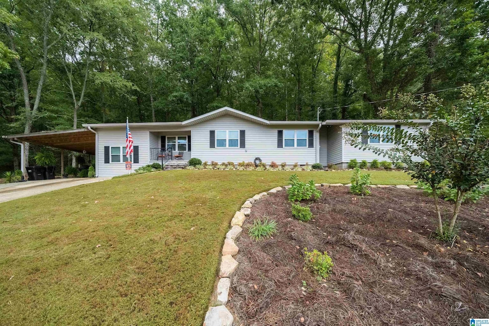 8623 Emerald Lake Dr E, Pinson, AL 35126 - photo 1