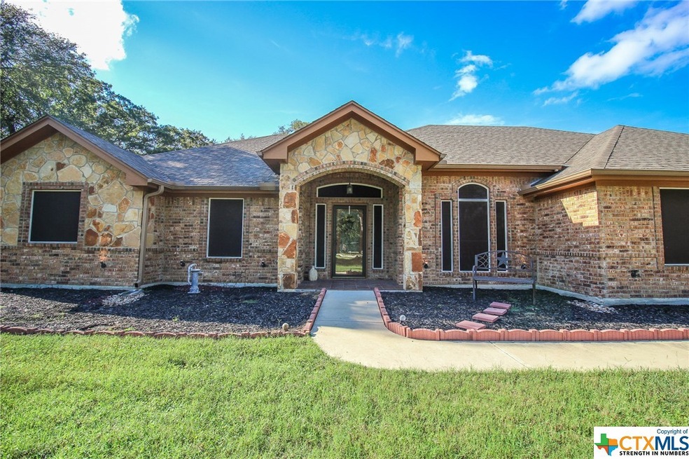 1346 Fredrick Ln, Temple, TX 76502 - photo 1