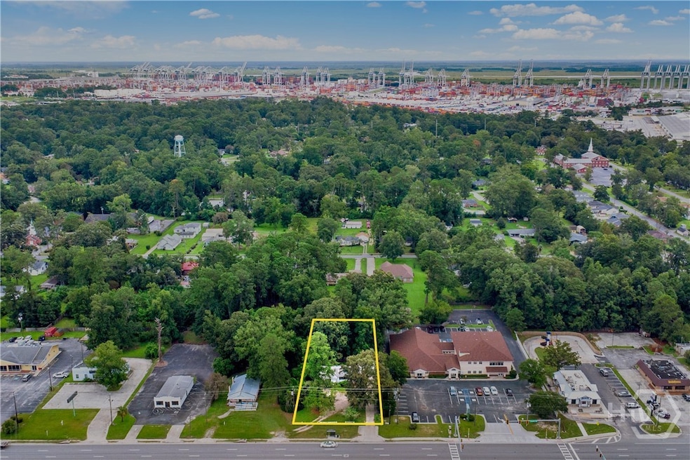 4710 Augusta Rd, Savannah, GA 31408 - photo 1