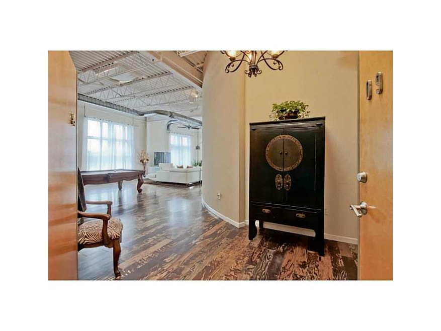 Foyer. Top Floor- Skylights thru-out home