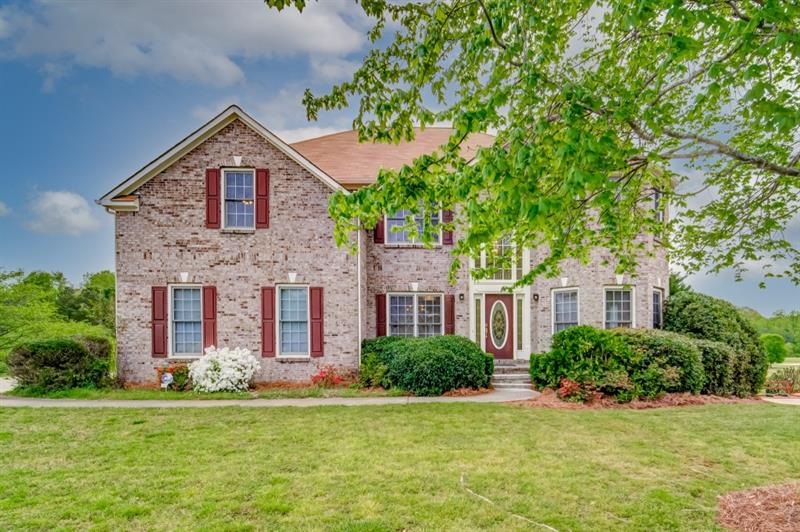 Beautiful, Two-Story Traditional!