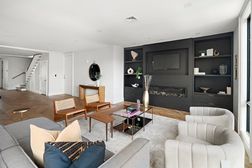 532 E 3rd St unit 505, Boston, MA 02127 - photo 1