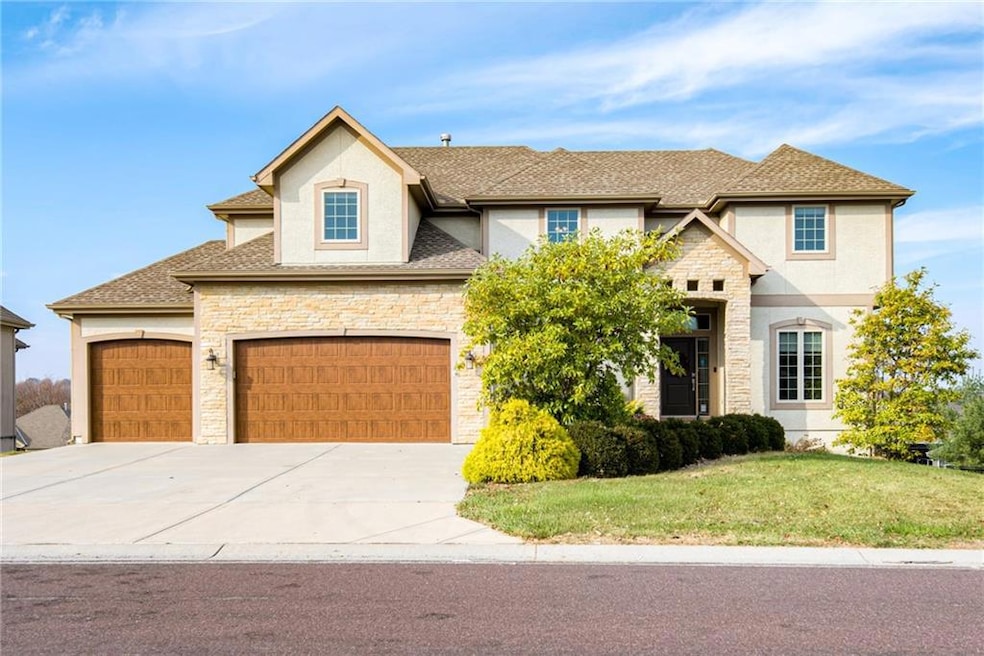 13108 W 171st St, Overland Park, KS 66221 - photo 1