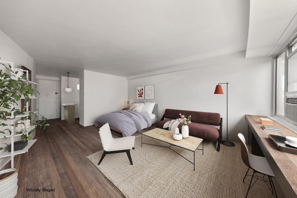 Chatham Green Apartments unit 8F, New York, NY 10038 - photo 1