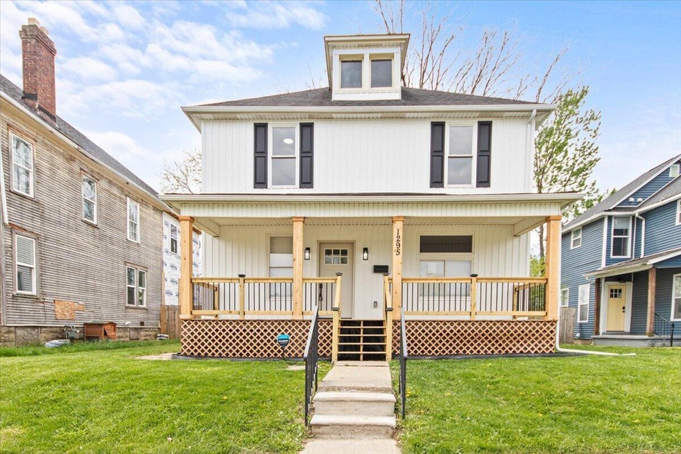 01-Exterior Front