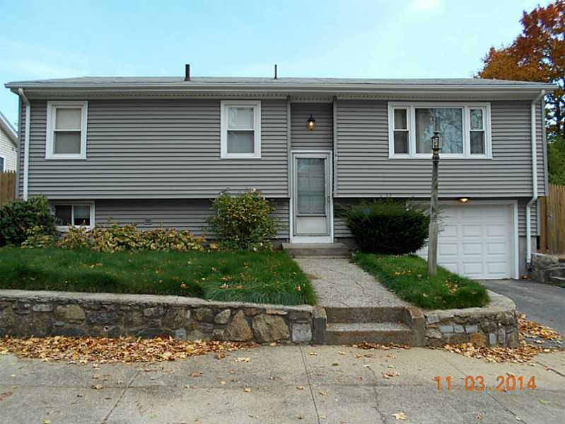 301 Jastram St, Providence, RI 02908 - photo 1