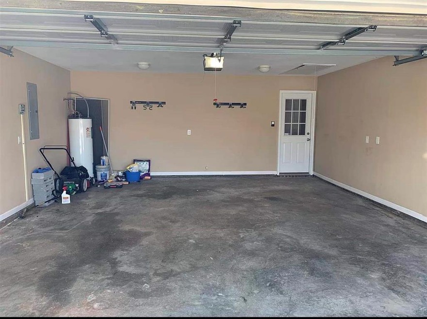 104 Alexis Way, Byron, GA 31008 - photo 1