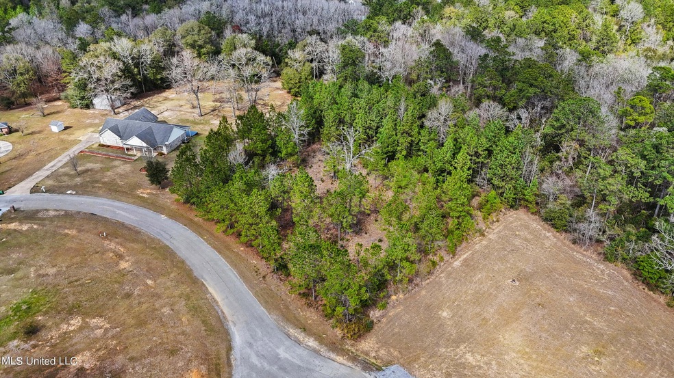 Lot 28 Sampras Blvd