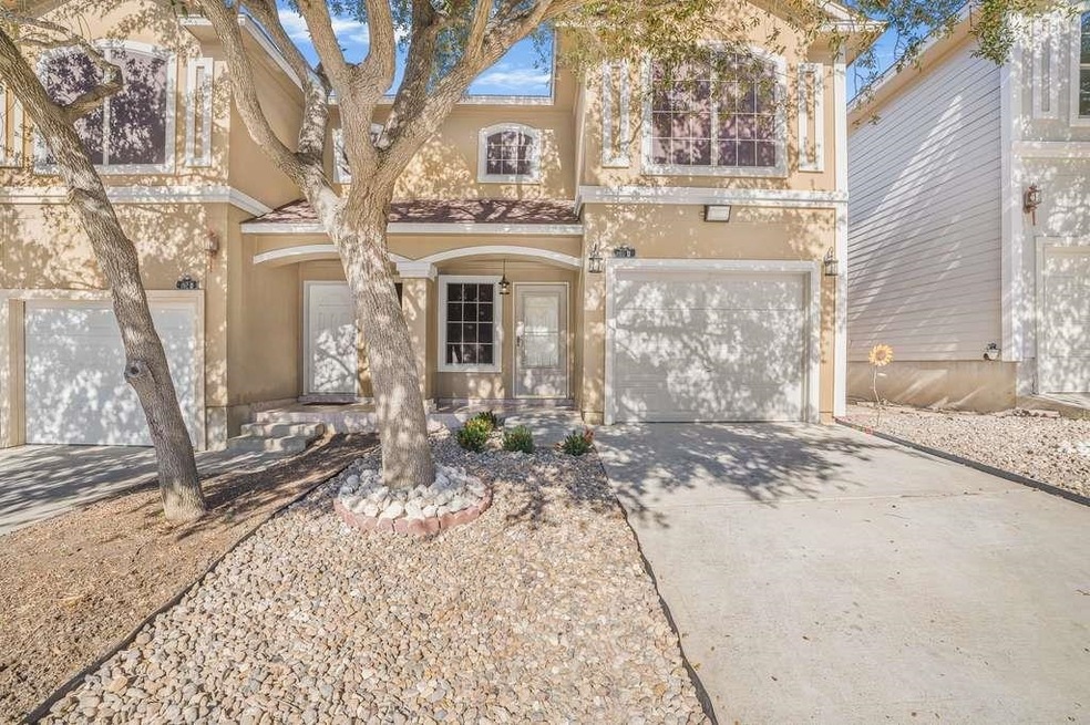 4248 Dorel Dr unit 101D, Laredo, TX 78043 - photo 1