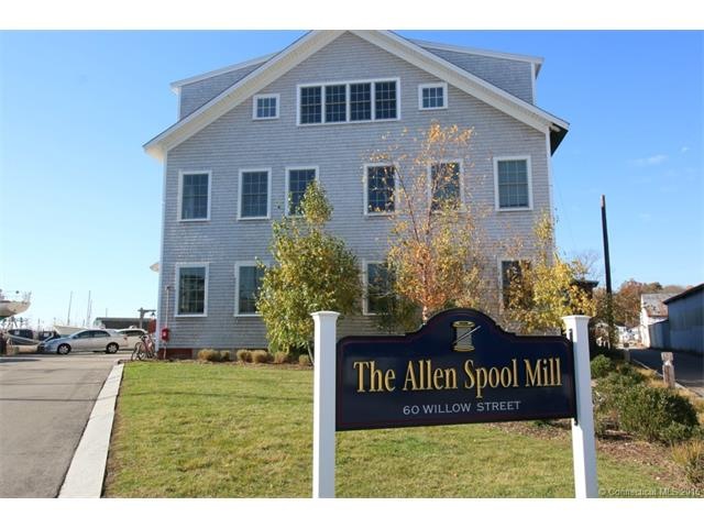 60 Wall St unit 202, Stonington, CT 06378 - photo 1