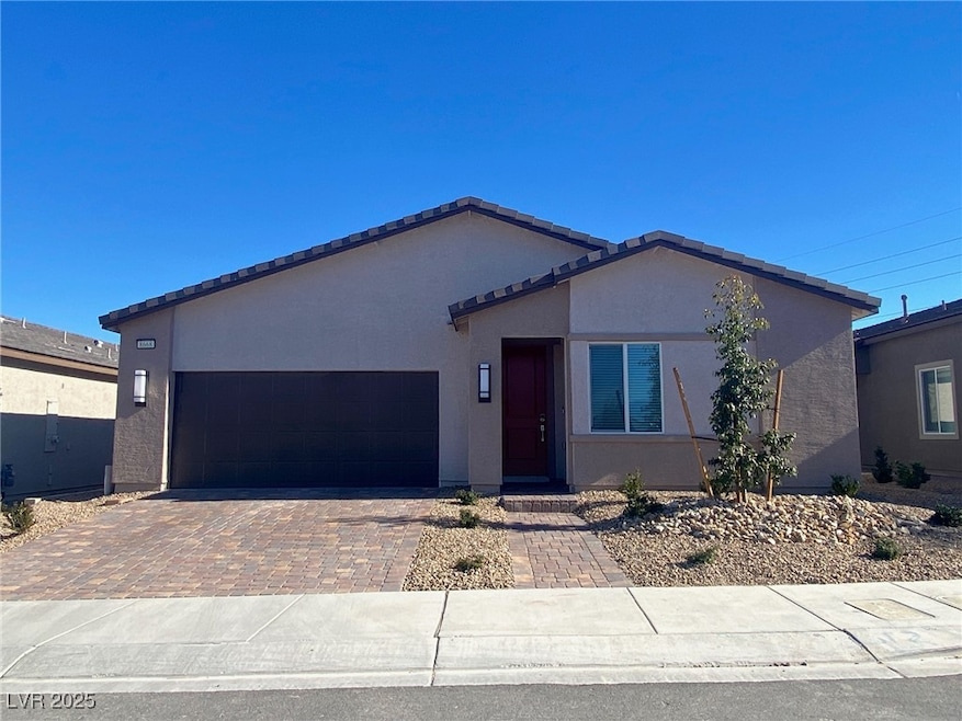 8668 Bench St, Las Vegas, NV 89139 - photo 1