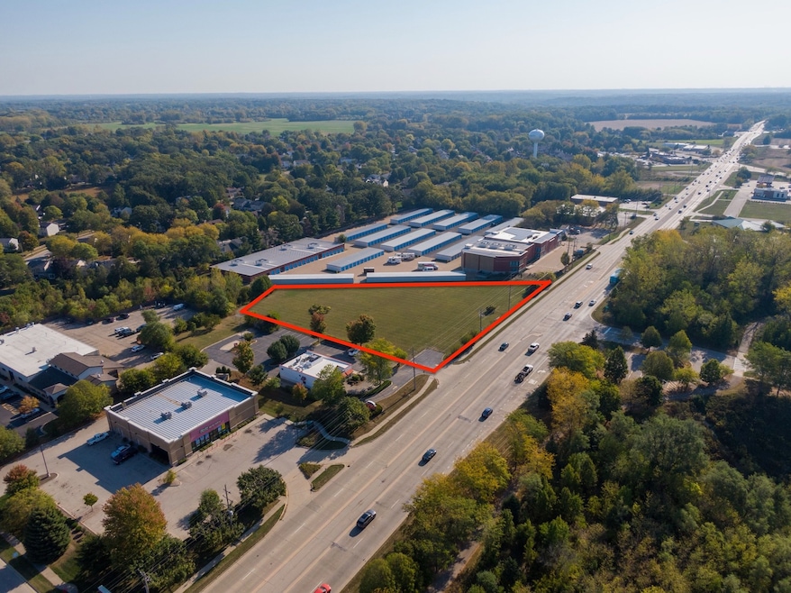 1770 E Algonquin Rd, Algonquin, IL 60102 - photo 1