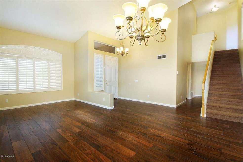 Living room 2