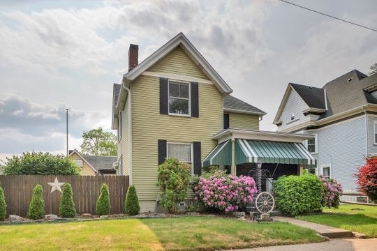 331 5th Ave, New Kensington, PA 15068 - photo 1