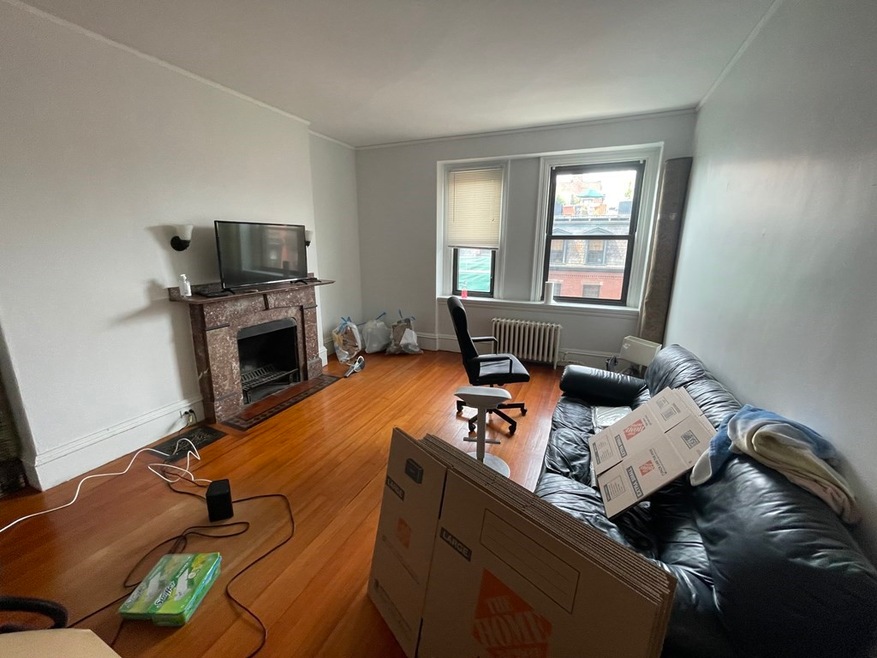 16 Hereford St unit 5, Boston, MA 02115 - photo 1