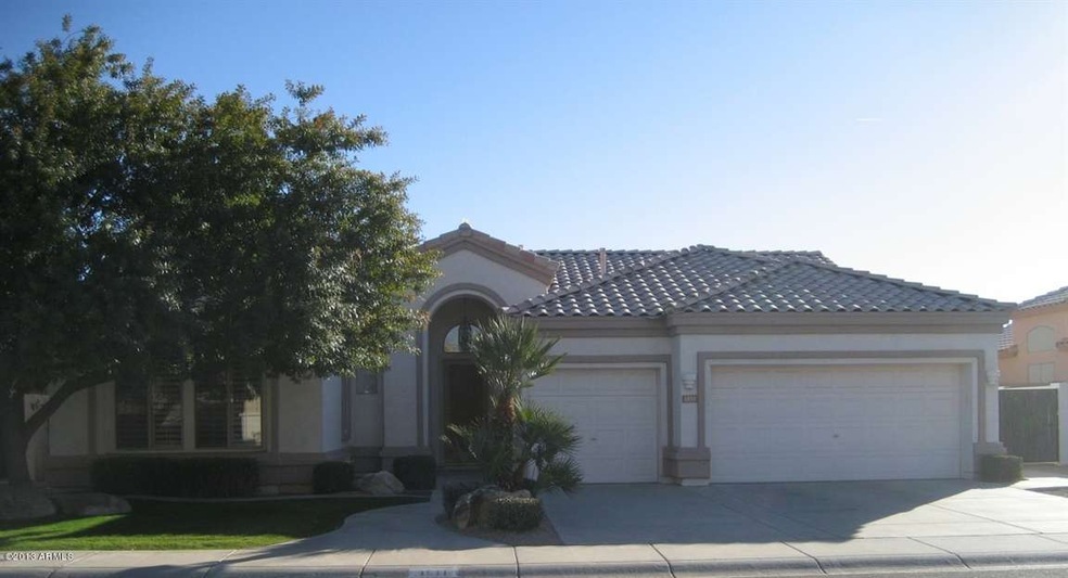 FRONT OF HOUSE 1