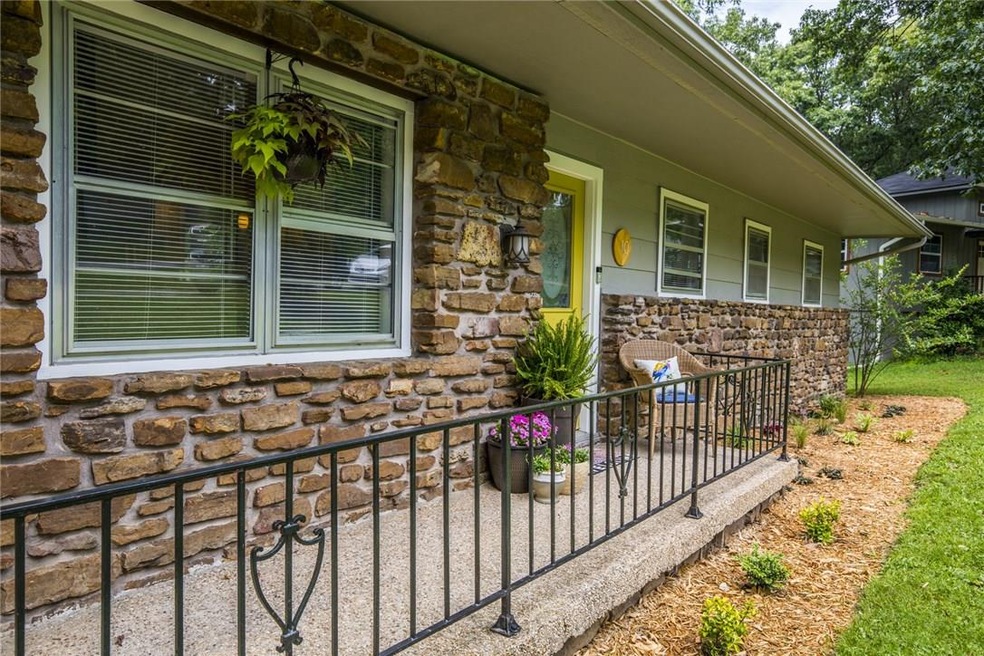 10 Pershore Ln, Bella Vista, AR 72714 - photo 1