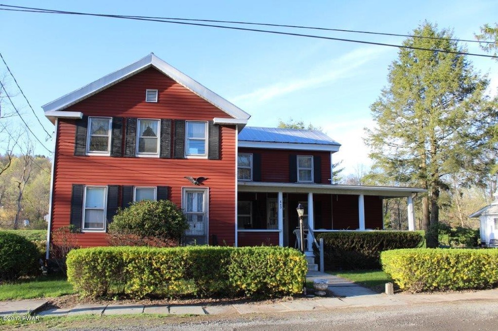 643 Paupack St, Hawley, PA 18428 - photo 1