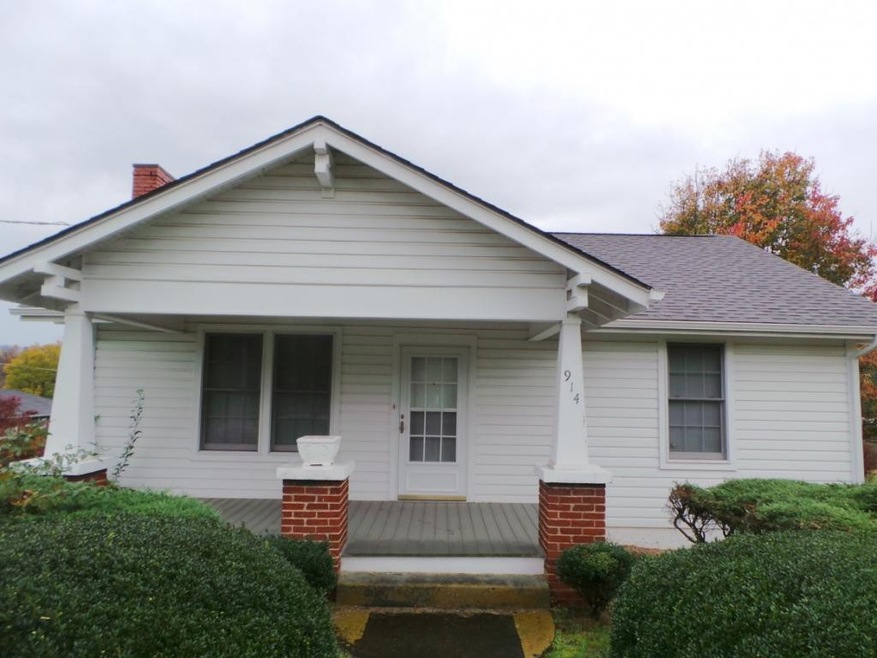 914 King Springs Rd, Johnson City, TN 37601 - photo 1