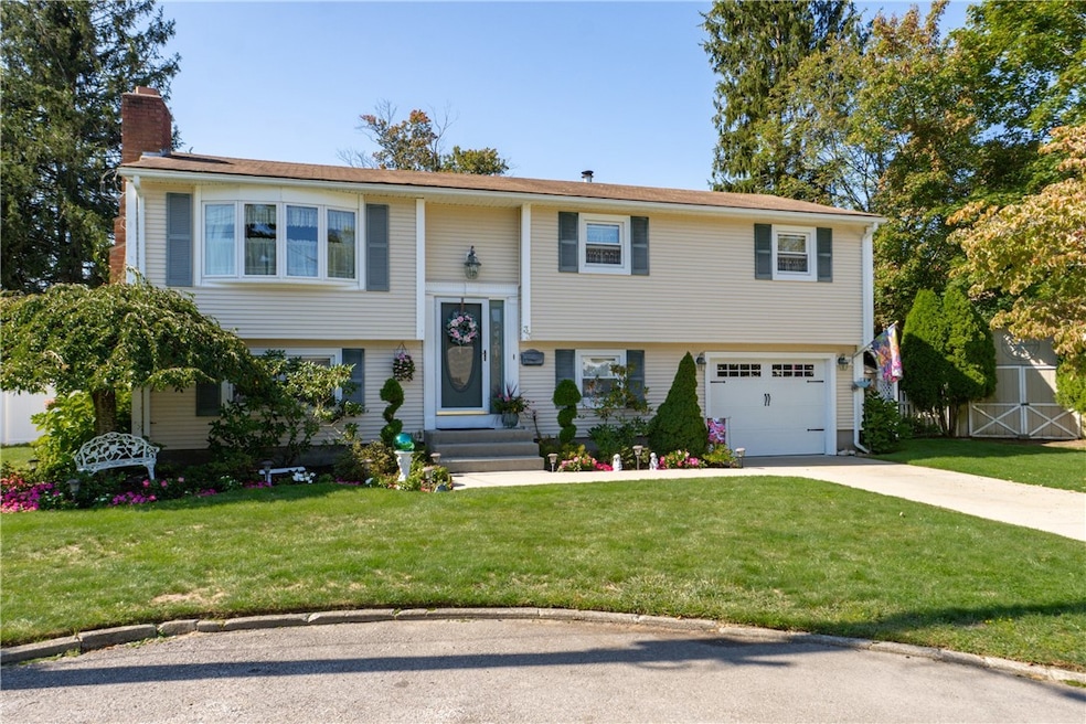 Under Contract $439,000