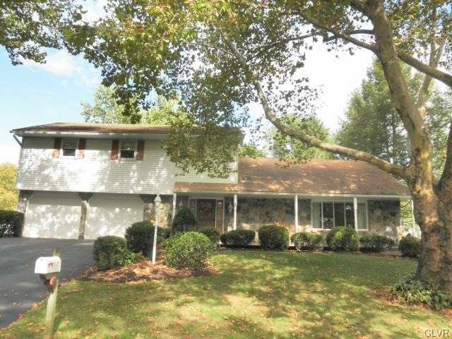 161 Blenheim Dr, Easton, PA 18045 - photo 1