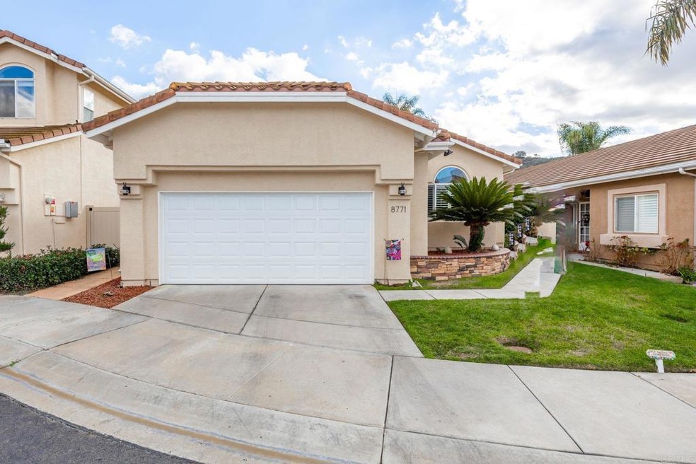 8771 Gracilior Place, Escondido, CA 92026 - photo 1