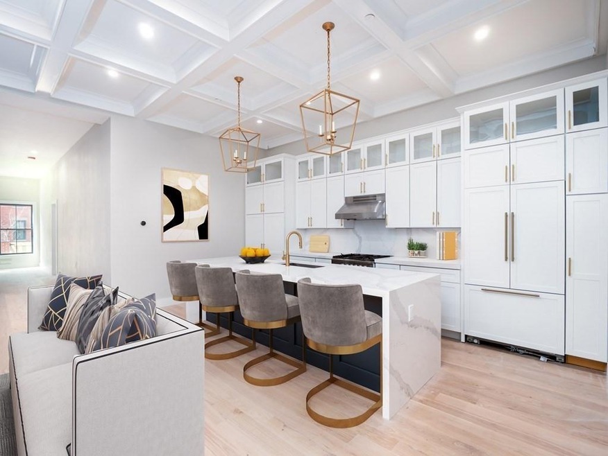 541 Massachusetts Ave unit 2, Boston, MA 02118 - photo 1