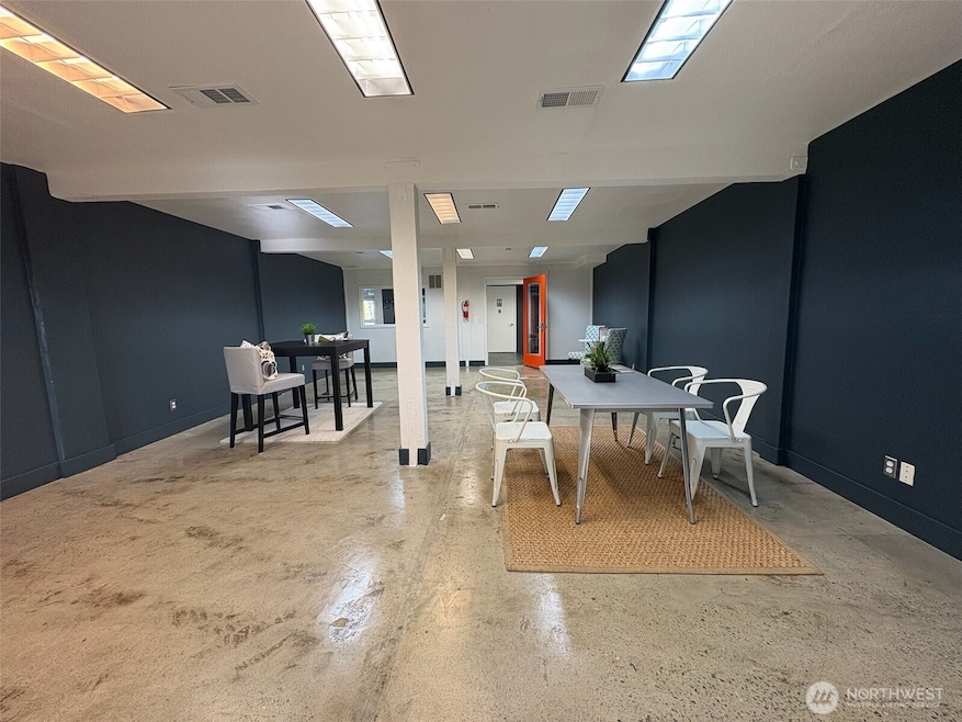 For Rent $1,800/month