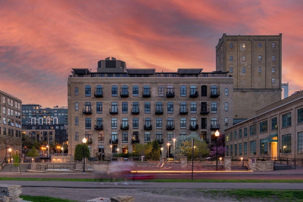 150 Portland Ave unit 704, Minneapolis, MN 55401 - photo 1