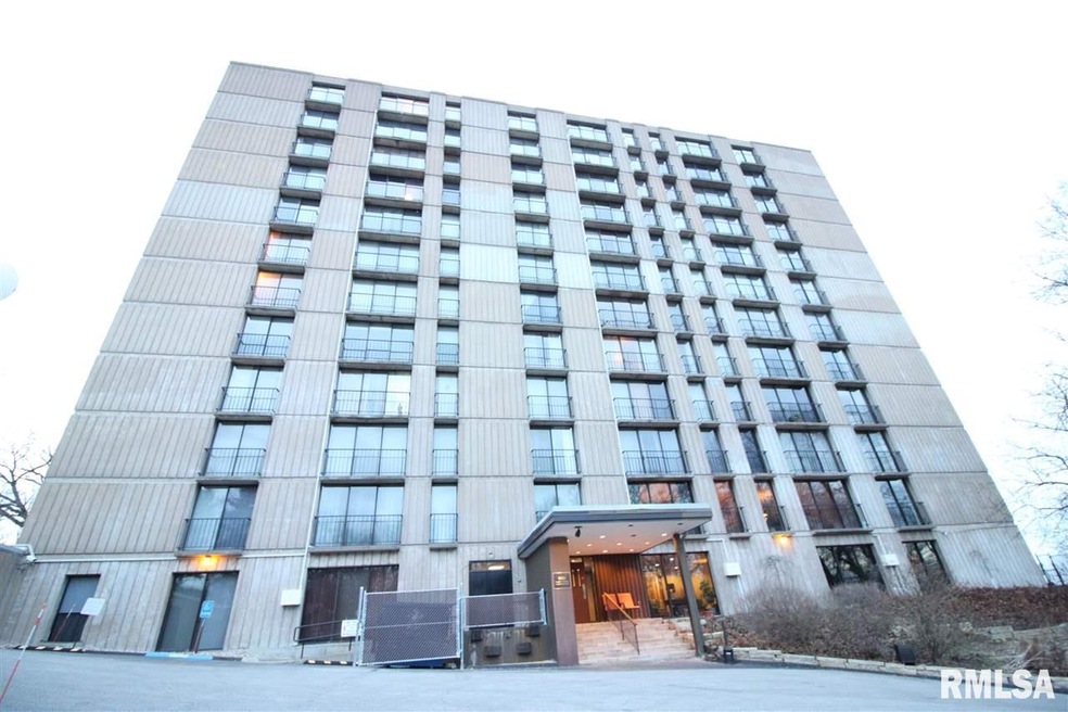 Summit Ridge Condominiums unit 6D, East Moline, IL 61244 - photo 1