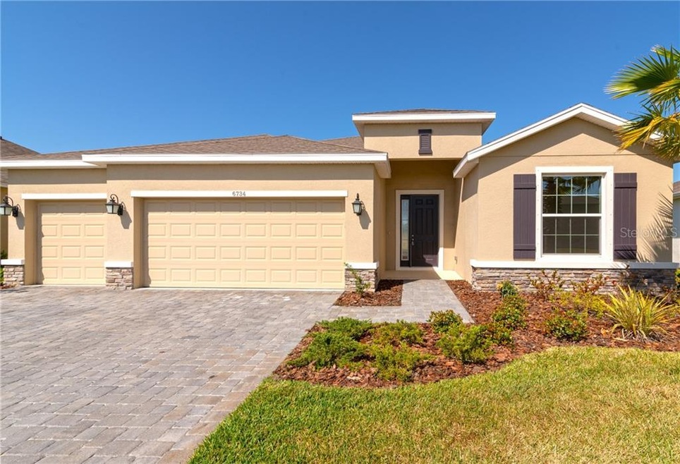 Front View of Home