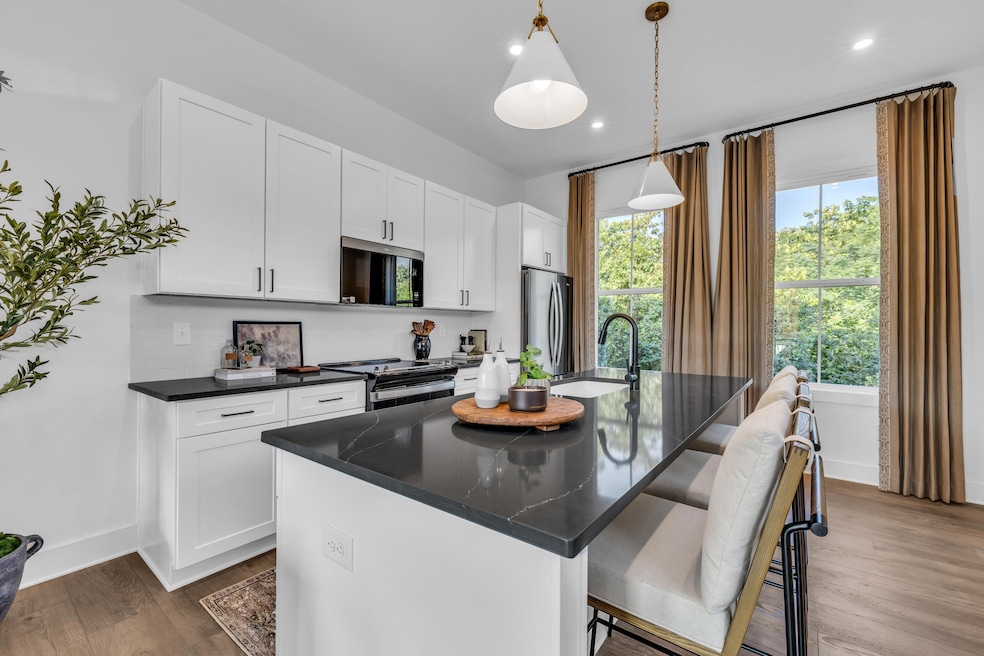 For Sale $384,057 • Co-Listing Agent