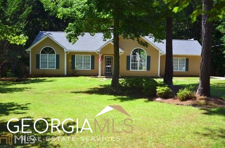 90 Creek Trail, Sharpsburg, GA 30277 - photo 1