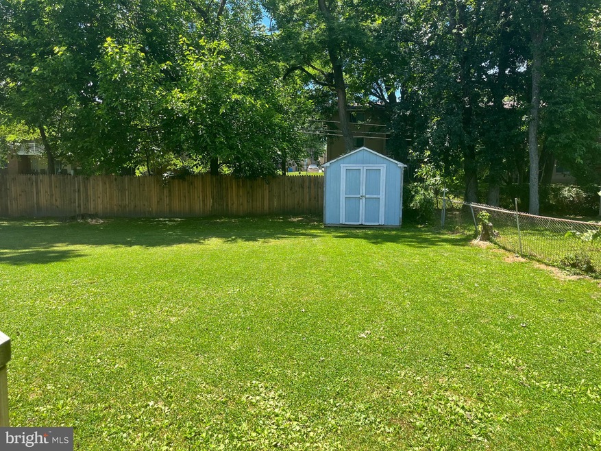 14106 Adkins Rd, Laurel, MD 20708 - photo 1