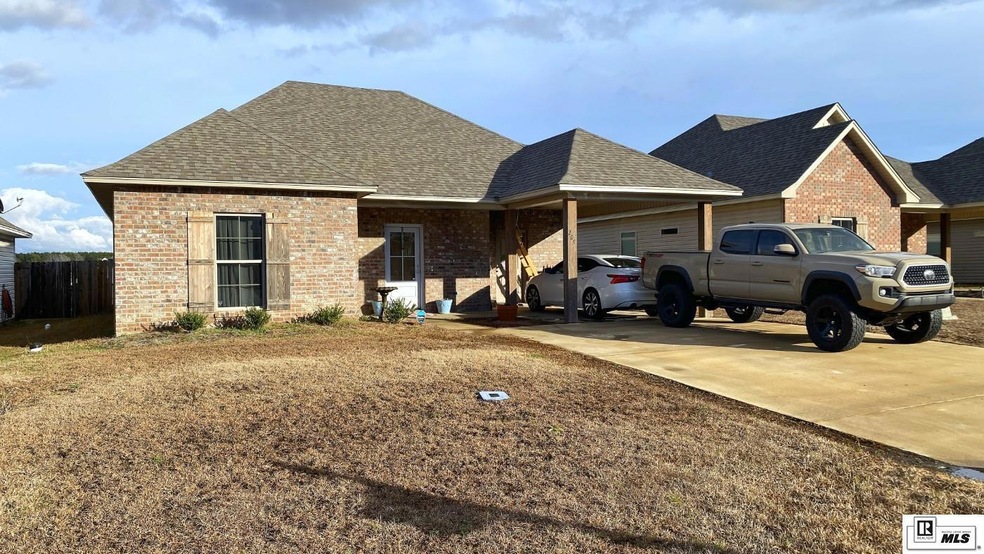 205 Yellow Pine Dr, Calhoun, LA 71225 - photo 1