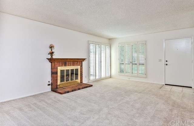 Spacious and clean Living Room. Notice window shut