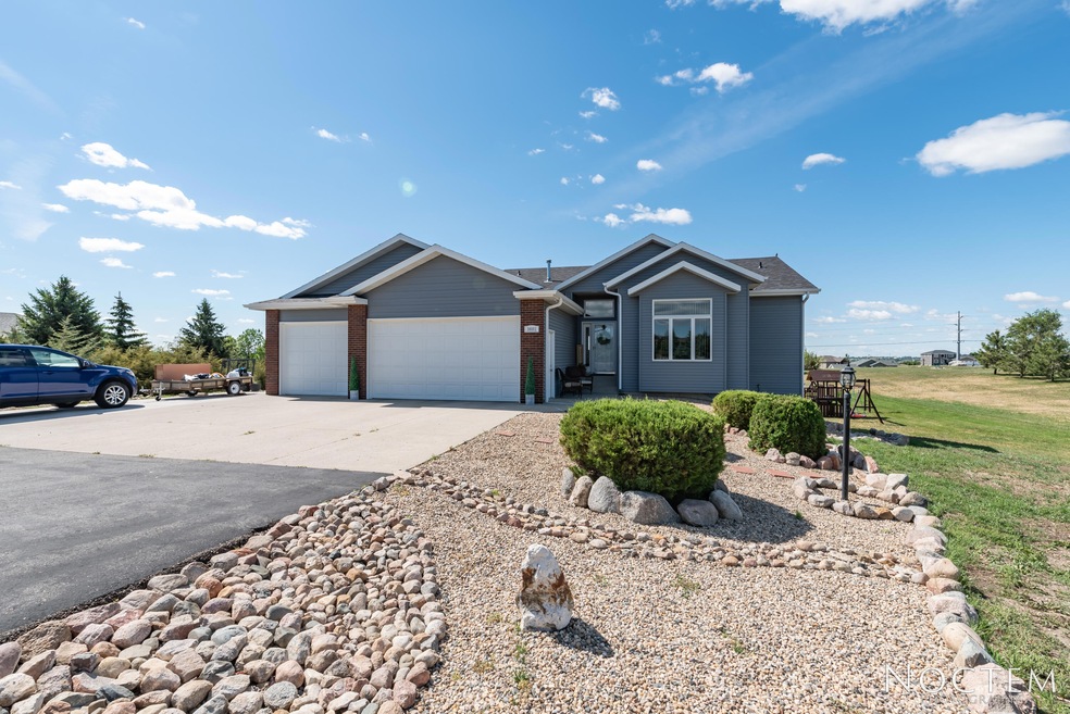3601 Foxhaven Loop-12