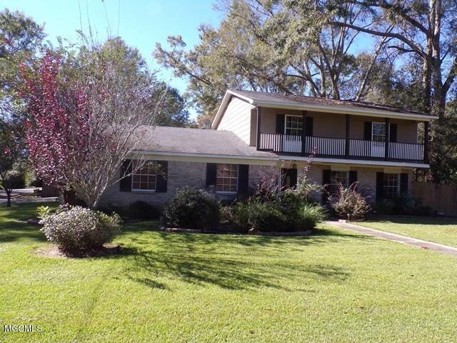 801 Second Ave, Picayune, MS 39466 - photo 1