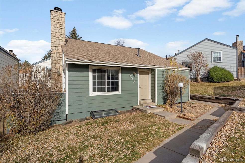983 S Zeno Way, Aurora, CO 80017 - photo 1