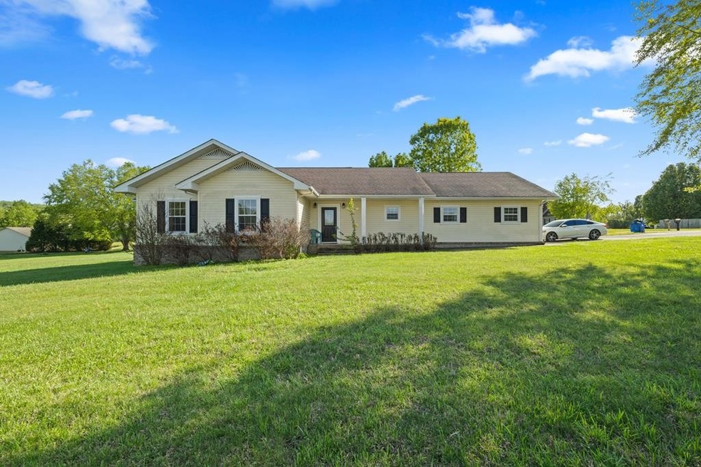 2804 Paran Pointe Dr, Cookeville, TN 38506 - photo 1