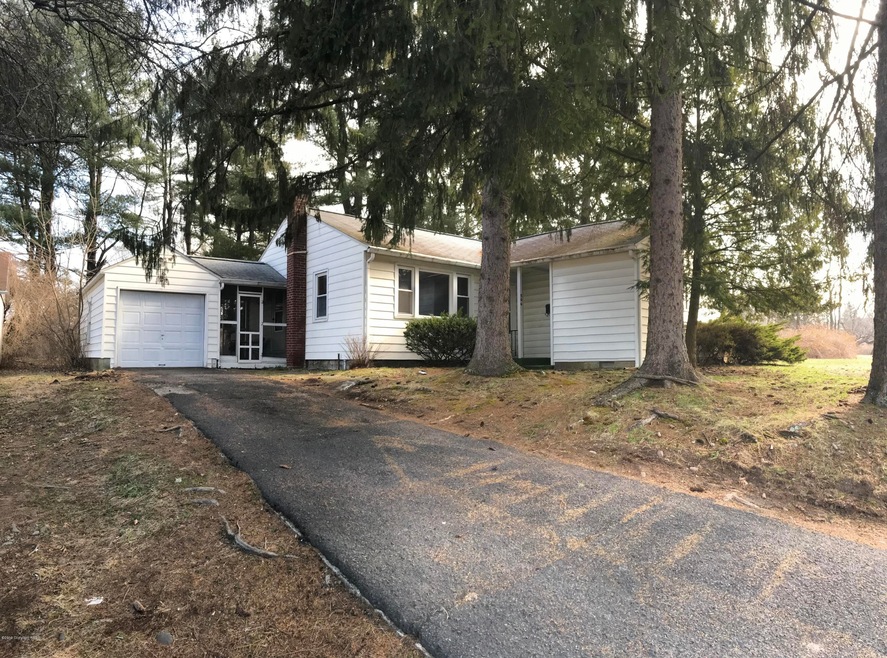 506 Mill Creek Rd, East Stroudsburg, PA 18301 - photo 1