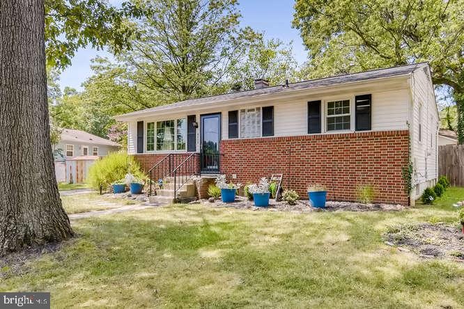 9522 Haddaway Place, Laurel, MD 20723 - photo 1