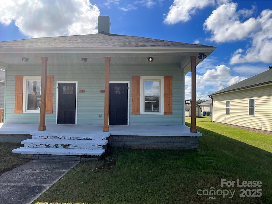 For Rent $1,250/month